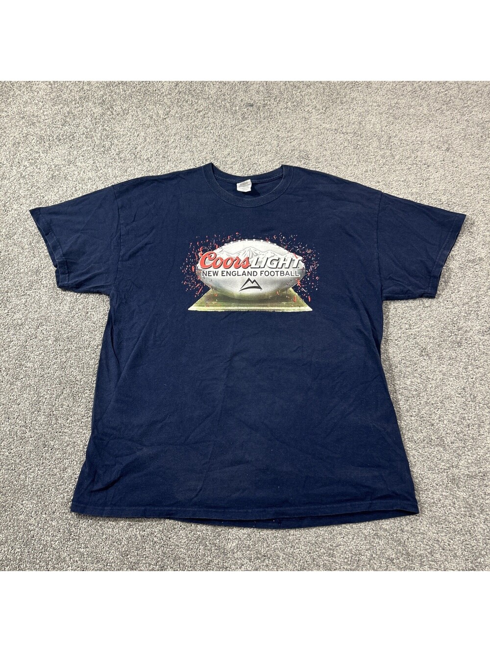 Coors Light New England Patriots Football T Shirt XL NFL Fan Apparel